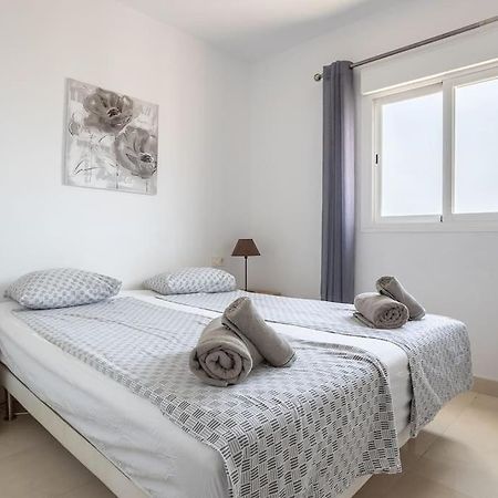 Apartmán Penthouse With Jacuzzi And Spectacular Sea Views Nerja Exteriér fotografie